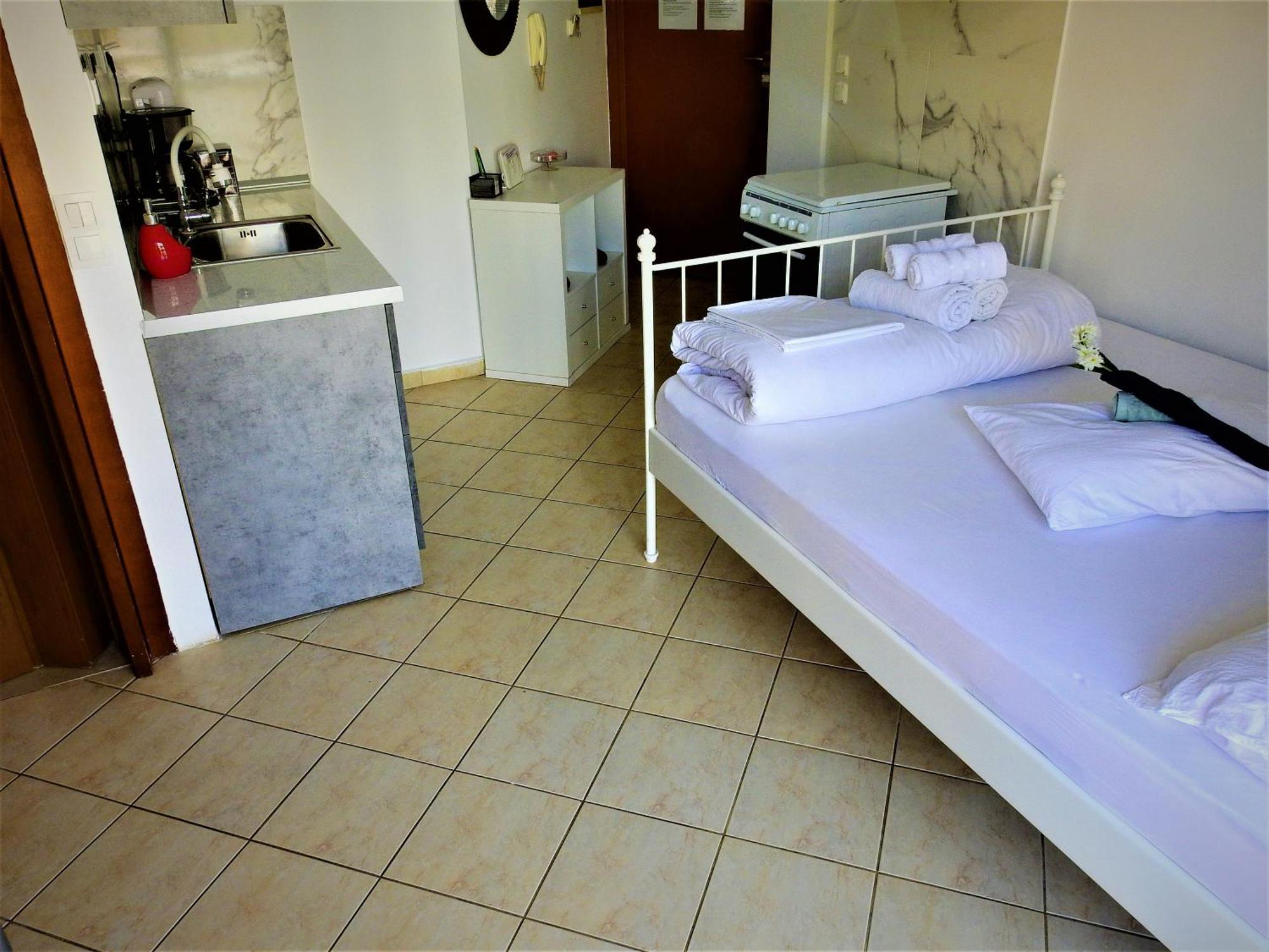 Konstantinos'S Luxury Studio Thessaloniki Exterior photo