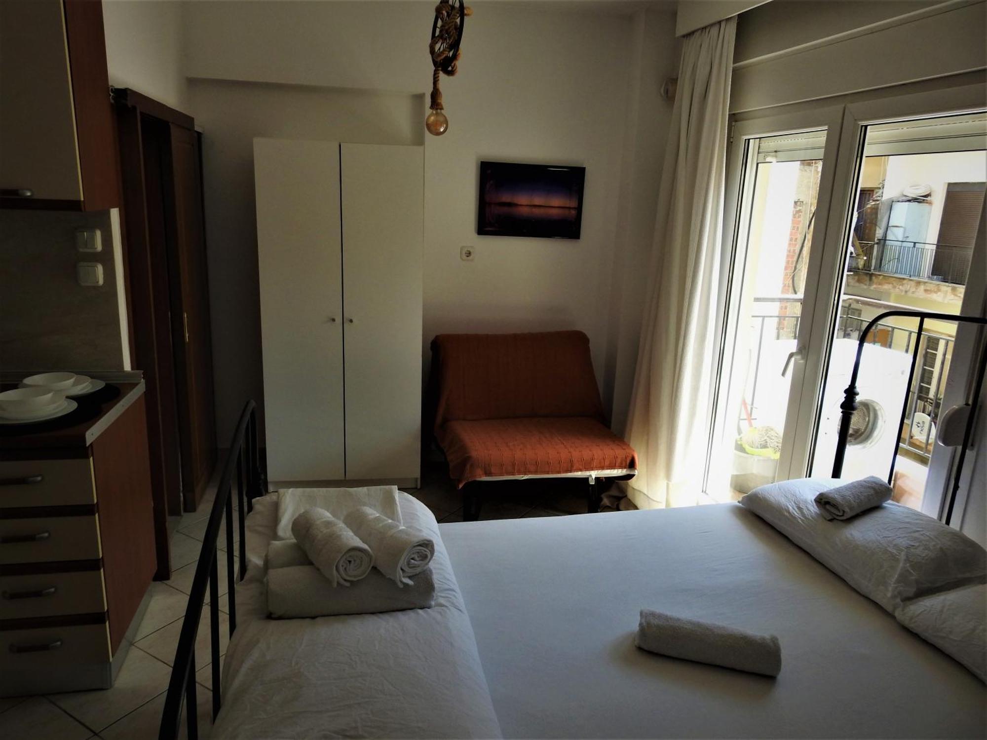 Konstantinos'S Luxury Studio Thessaloniki Exterior photo