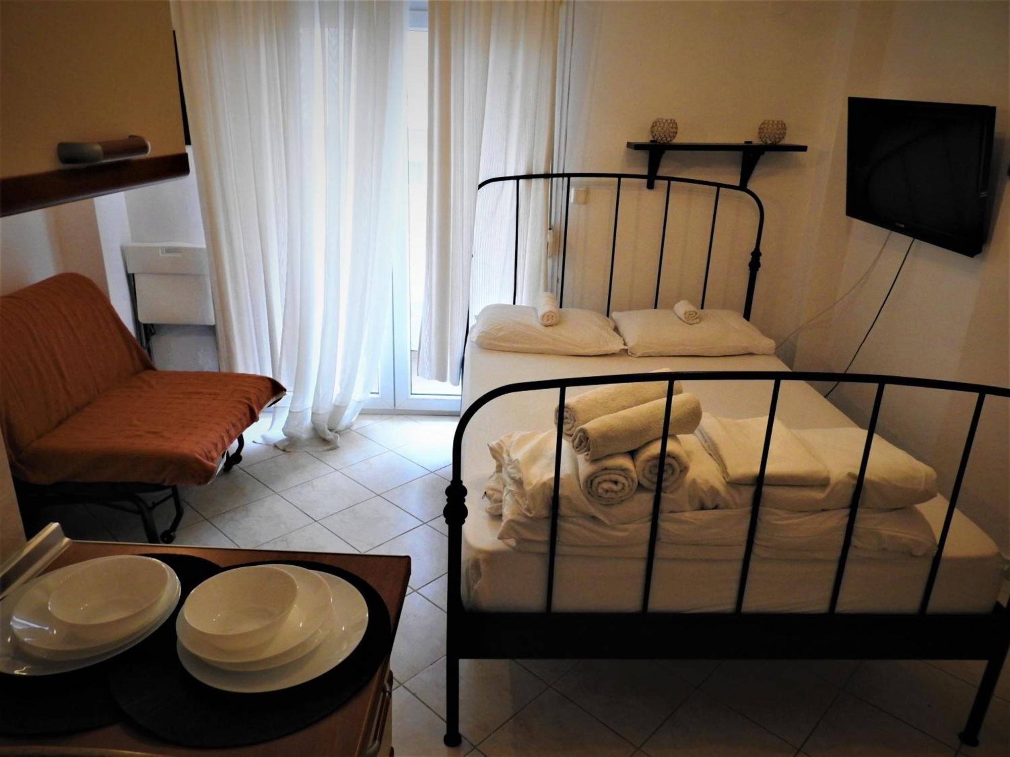 Konstantinos'S Luxury Studio Thessaloniki Exterior photo